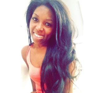 Meet the seller!🎀